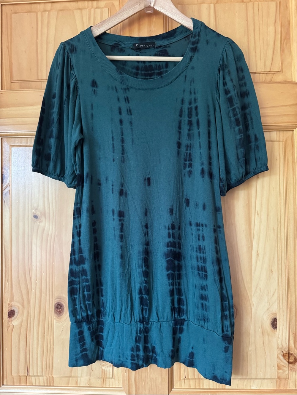 Vintage Forever 21 tie dye puff sleeve tunic top size medium